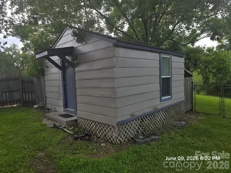 191 W End Street Chester SC 29706