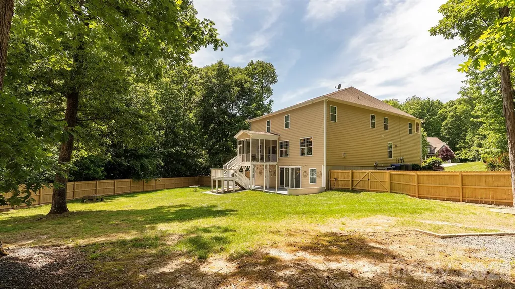 7302 Snowbird Court Mint Hill NC 28227