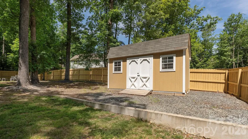 7302 Snowbird Court Mint Hill NC 28227