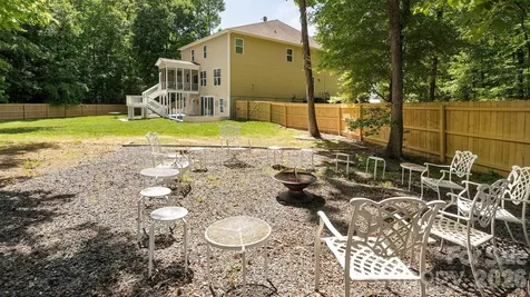 7302 Snowbird Court Mint Hill NC 28227