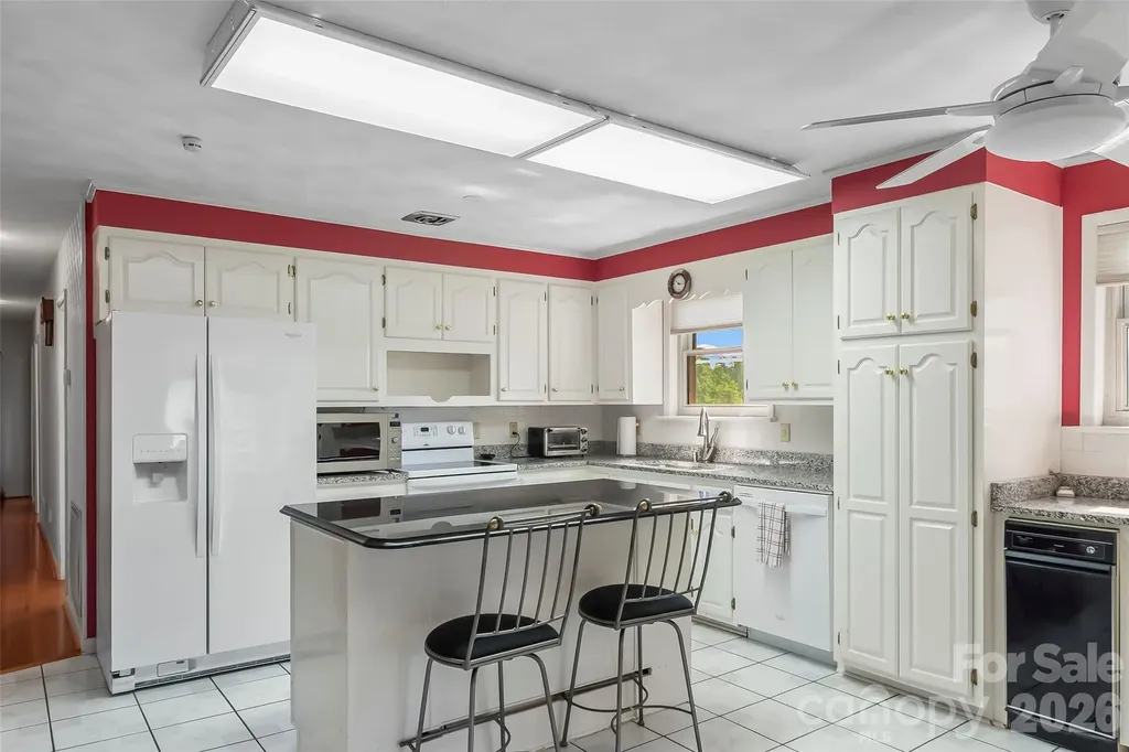 5305 Icard Ridge Road Hickory NC 28601