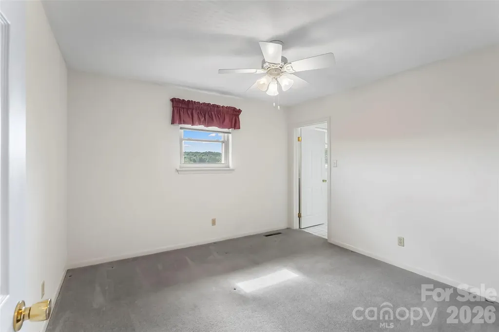 5305 Icard Ridge Road Hickory NC 28601
