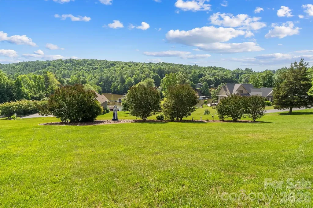 5305 Icard Ridge Road Hickory NC 28601
