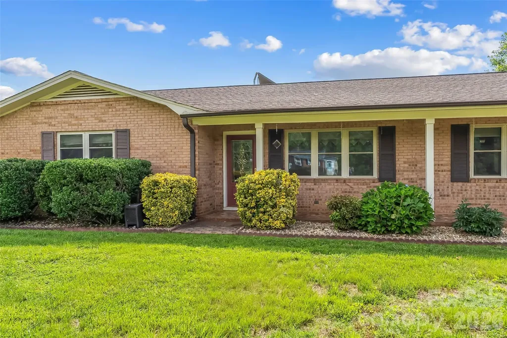 5305 Icard Ridge Road Hickory NC 28601