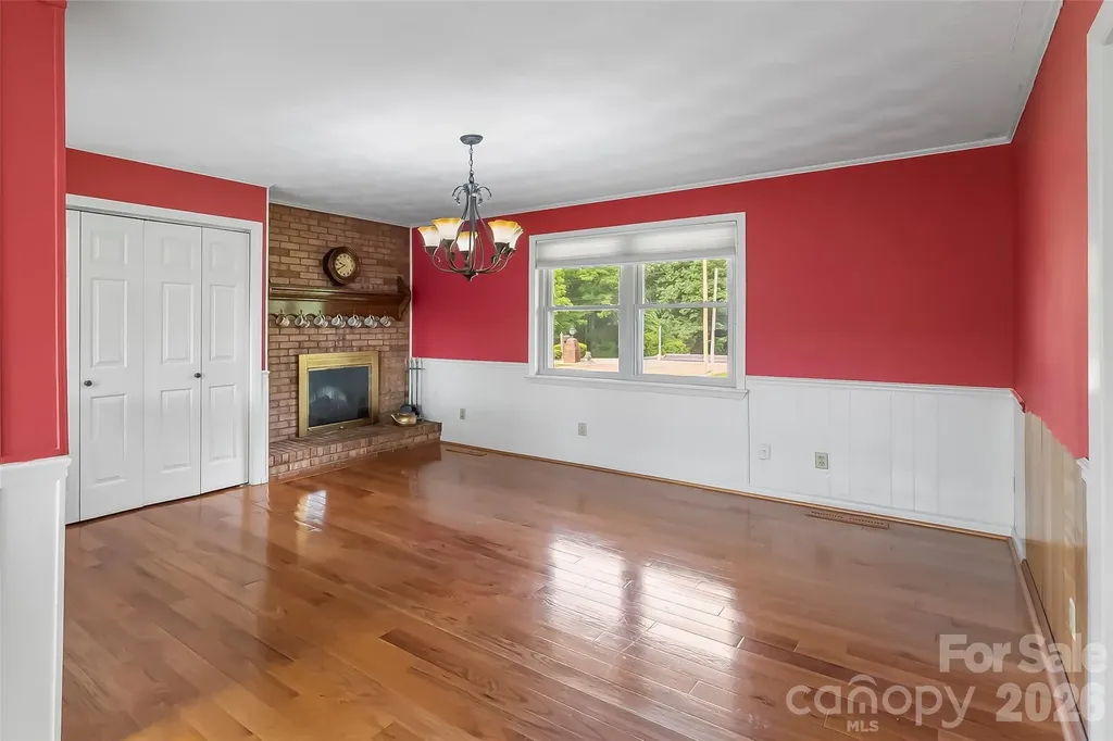 5305 Icard Ridge Road Hickory NC 28601