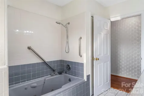 5305 Icard Ridge Road Hickory NC 28601