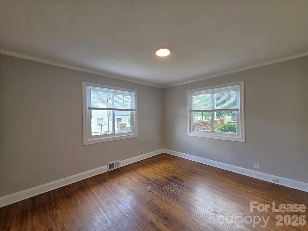 1310 Oakwood Avenue Kannapolis NC 28081