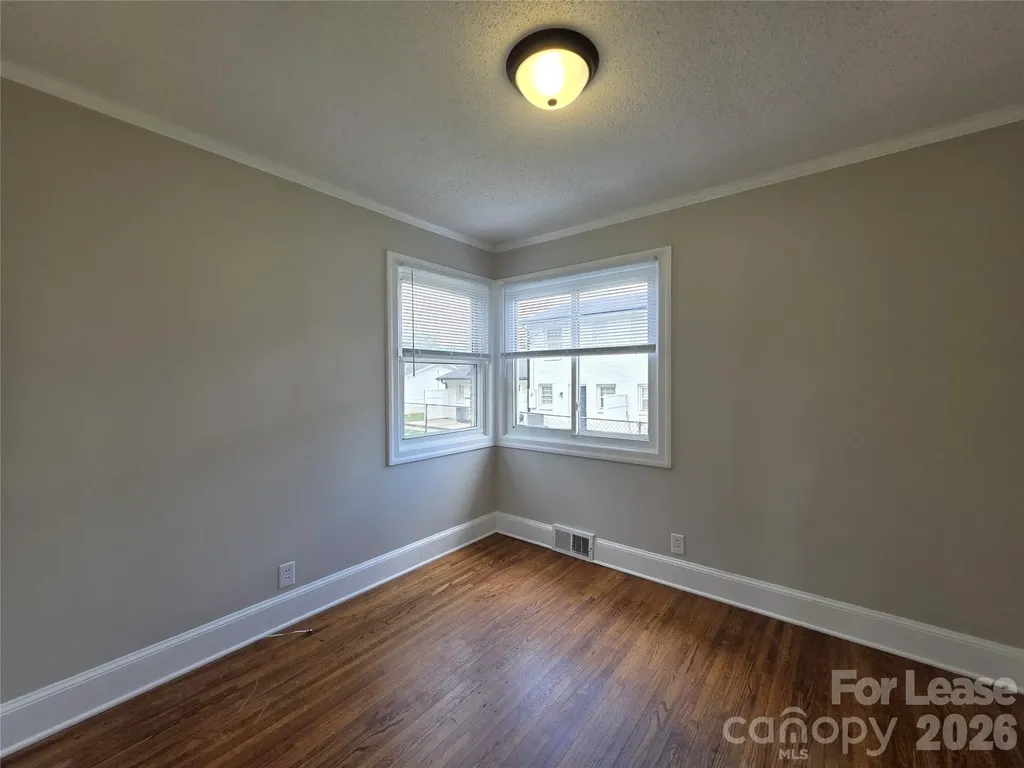 1310 Oakwood Avenue Kannapolis NC 28081
