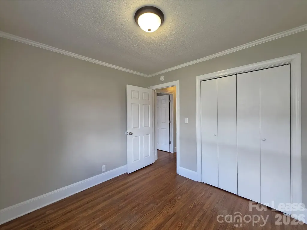 1310 Oakwood Avenue Kannapolis NC 28081