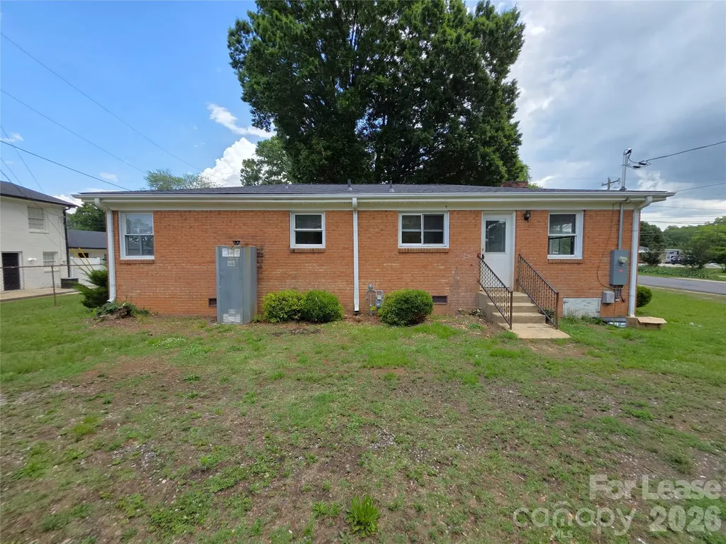 1310 Oakwood Avenue Kannapolis NC 28081
