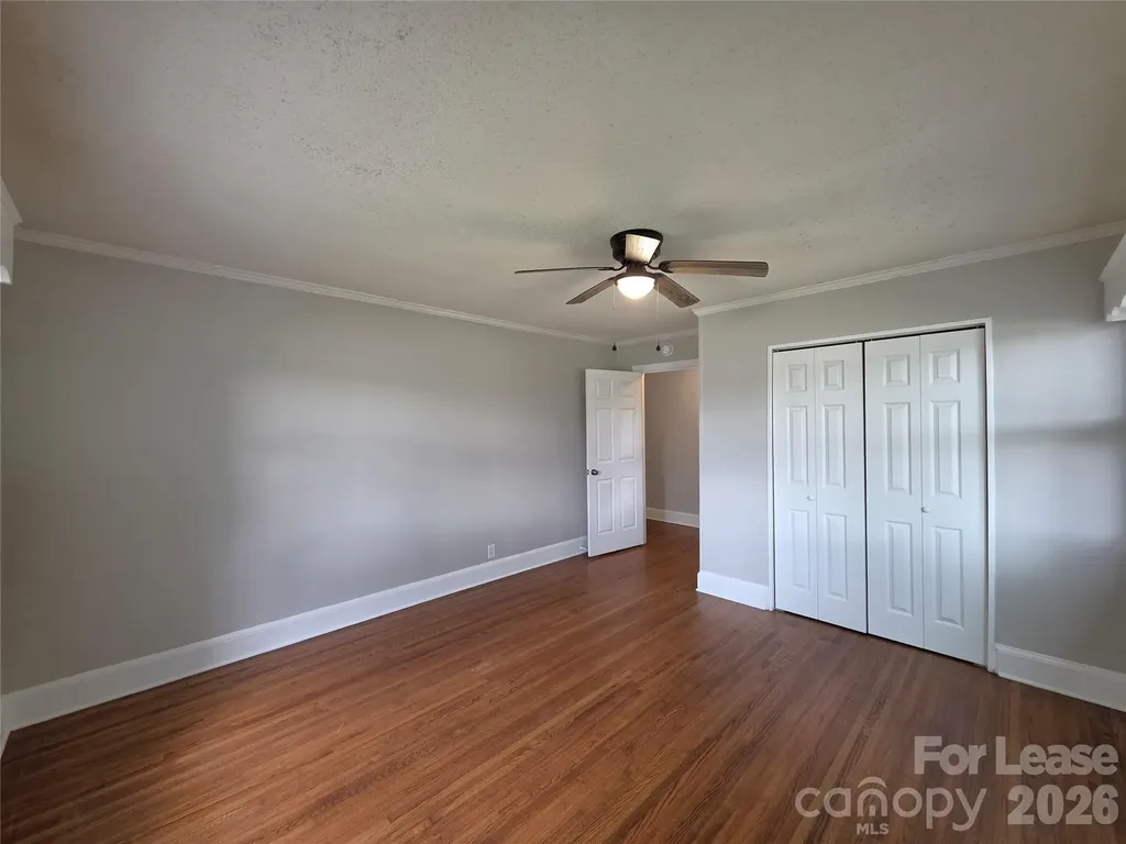 1310 Oakwood Avenue Kannapolis NC 28081