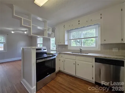 1310 Oakwood Avenue Kannapolis NC 28081