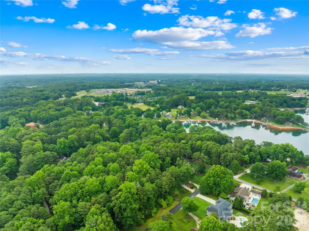 16318 Terry Lane Huntersville NC 28078