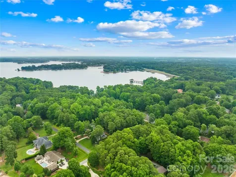 16318 Terry Lane Huntersville NC 28078