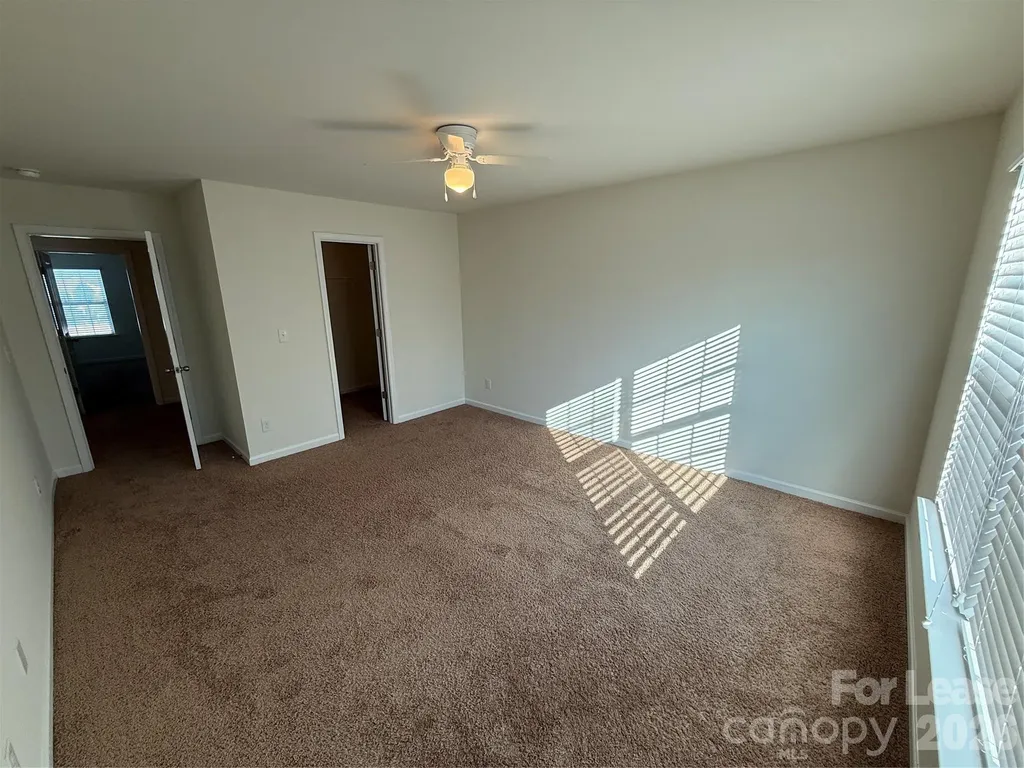 9010 Harwood Knoll Drive Charlotte NC 28214