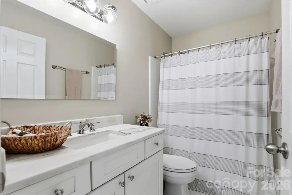 10040 Berkeley Forest Lane Charlotte NC 28277