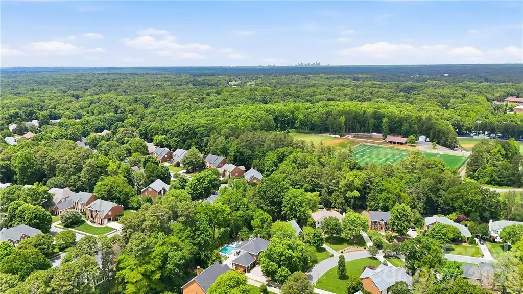 10040 Berkeley Forest Lane Charlotte NC 28277