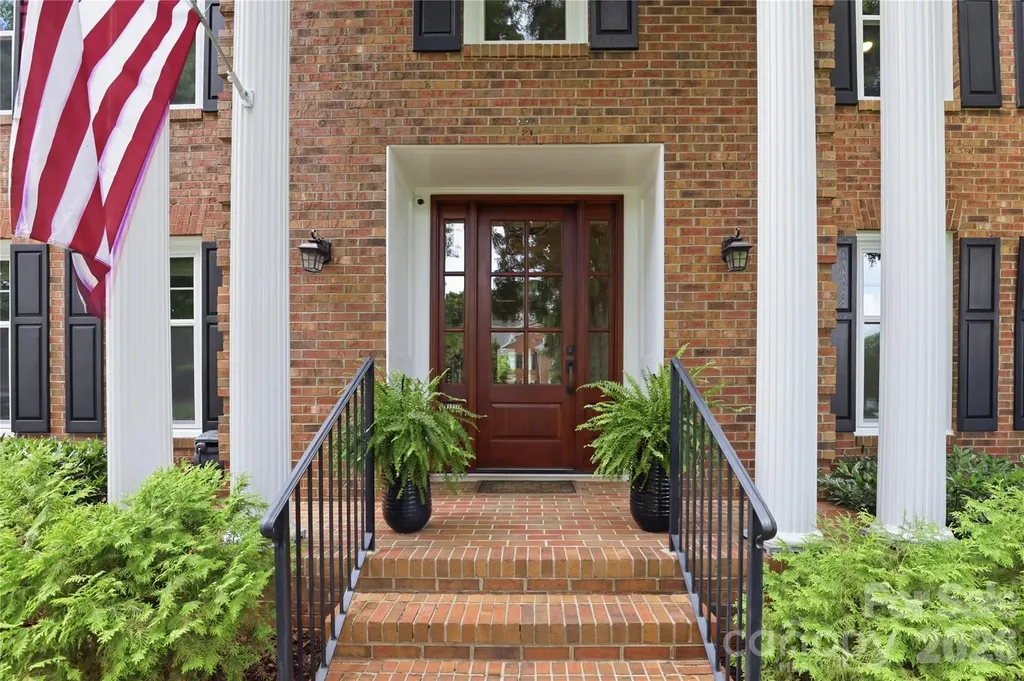 10040 Berkeley Forest Lane Charlotte NC 28277