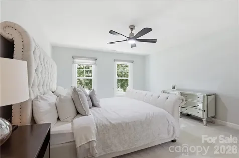 10040 Berkeley Forest Lane Charlotte NC 28277