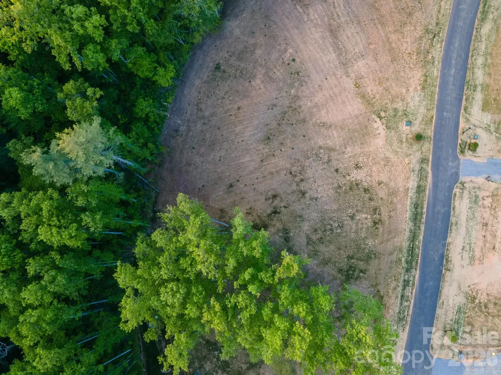 432 Irvine Drive Fairview NC 28730