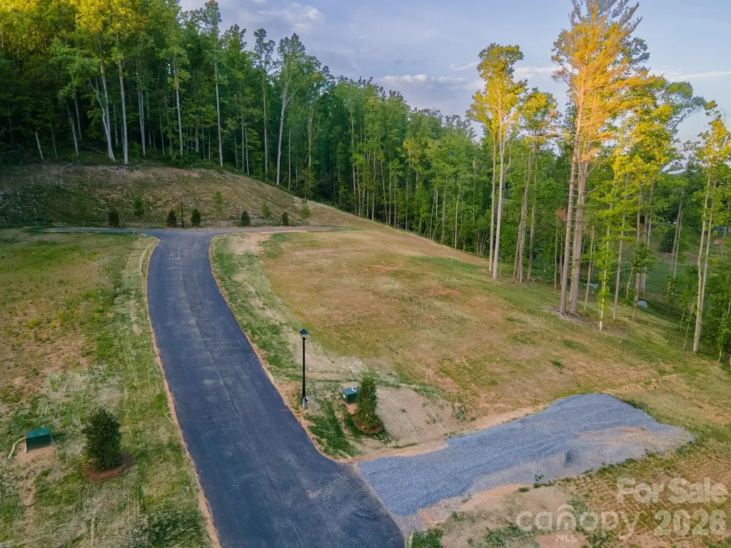 443 Irvine Drive Fairview NC 28730