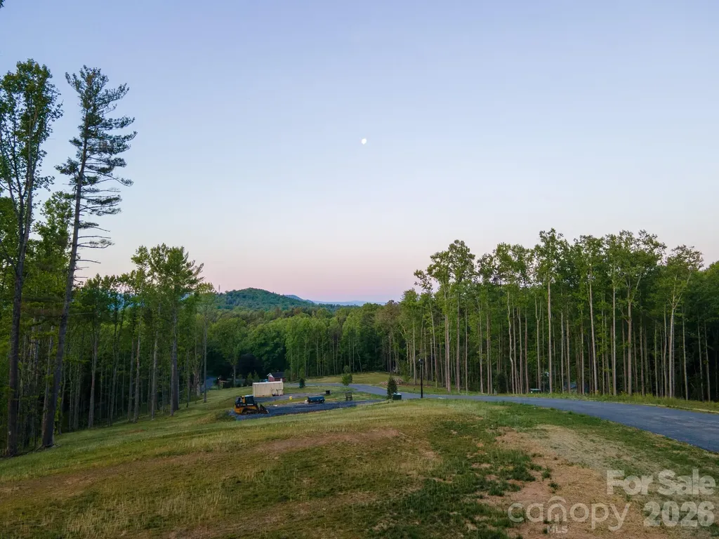 443 Irvine Drive Fairview NC 28730