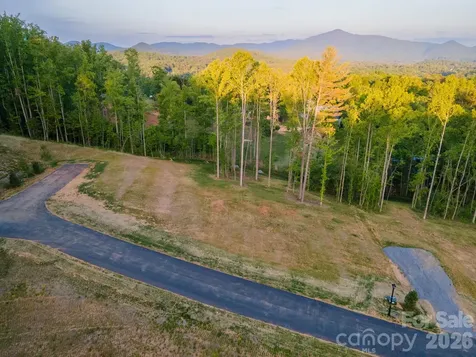 443 Irvine Drive Fairview NC 28730