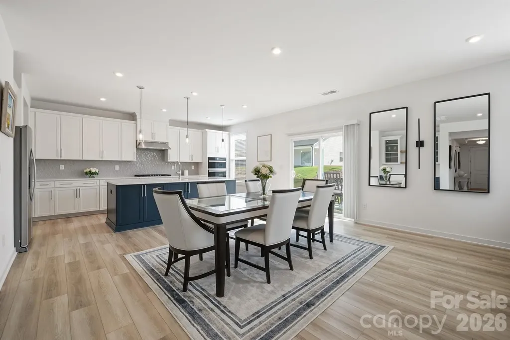 6018 Valehaven Place Charlotte NC 28269