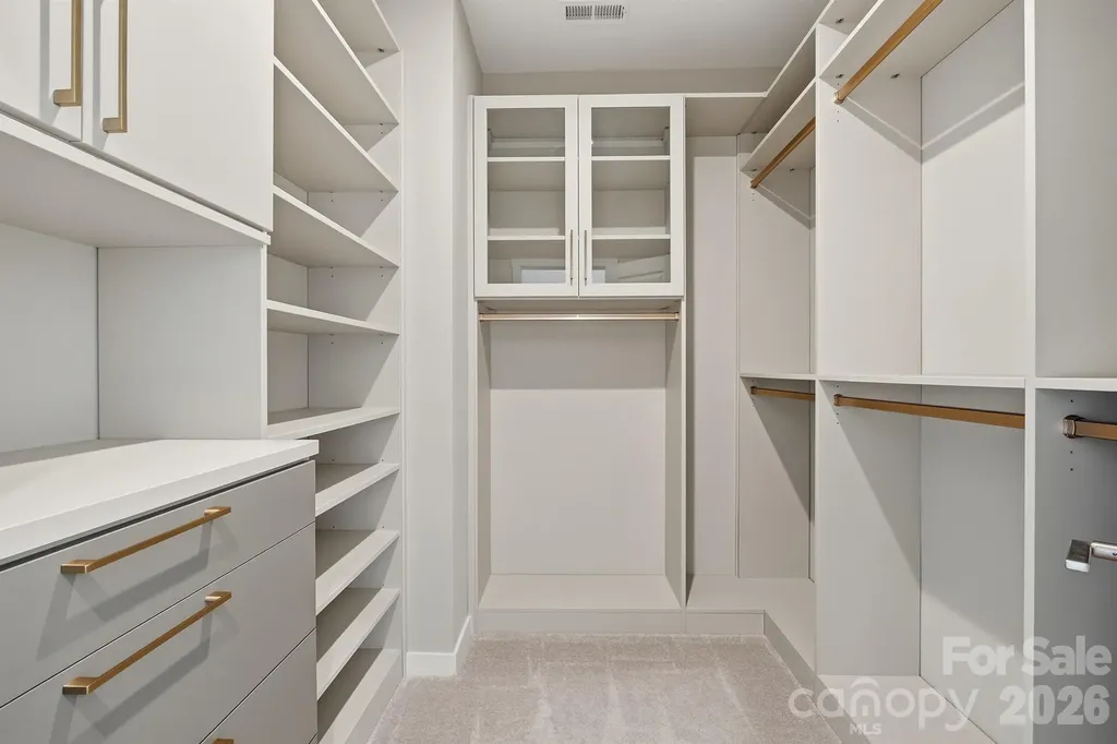 6018 Valehaven Place Charlotte NC 28269