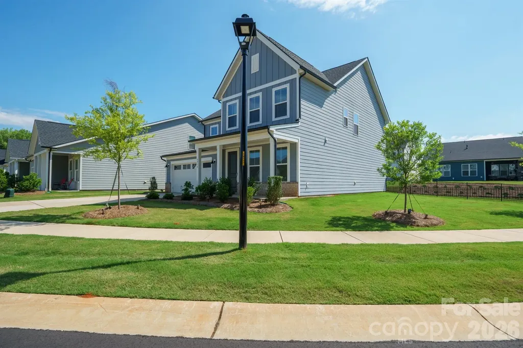 6018 Valehaven Place Charlotte NC 28269