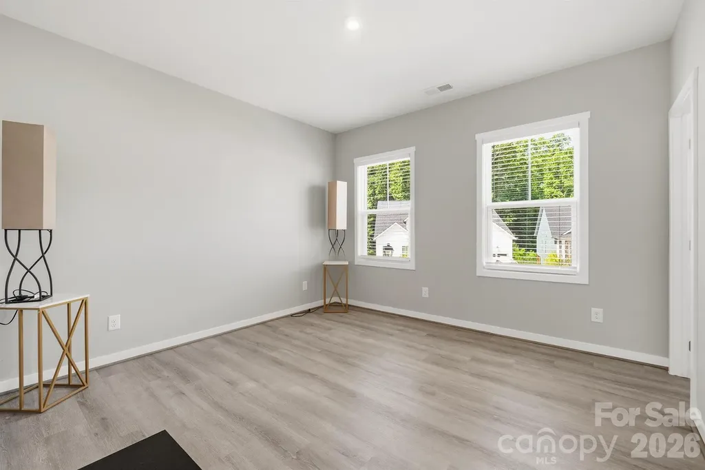 6018 Valehaven Place Charlotte NC 28269
