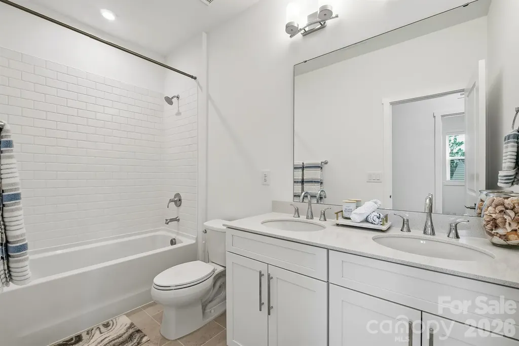 6018 Valehaven Place Charlotte NC 28269
