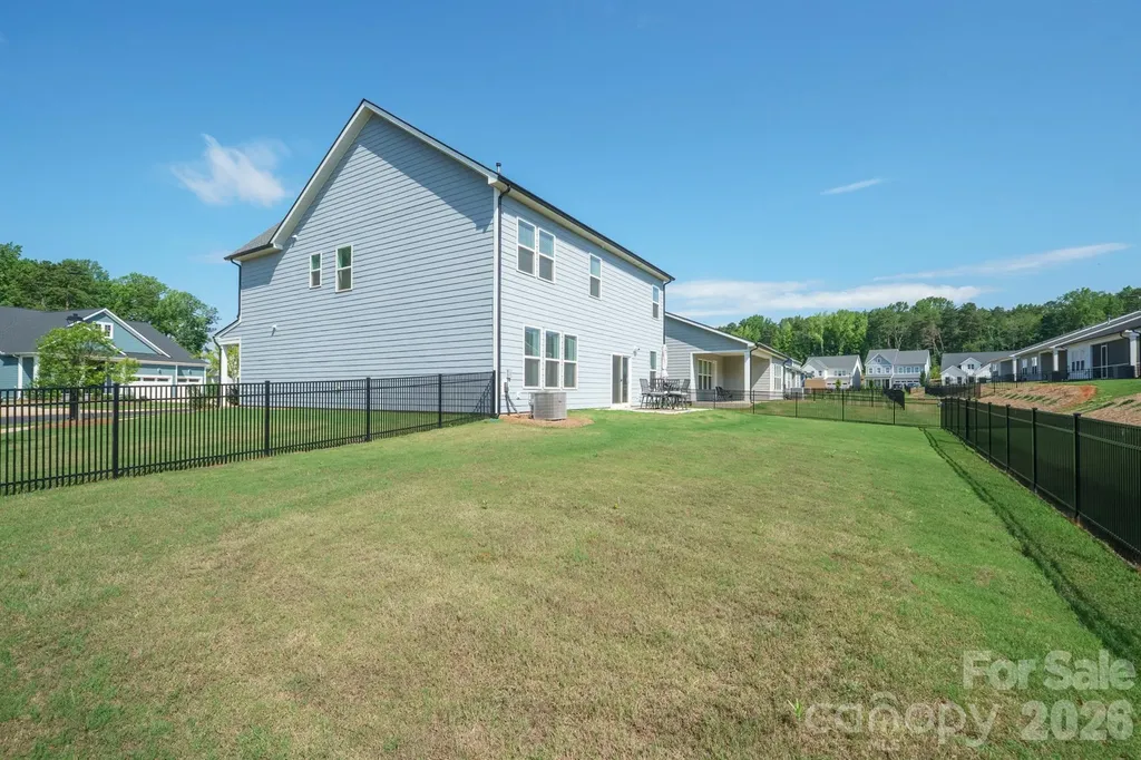 6018 Valehaven Place Charlotte NC 28269