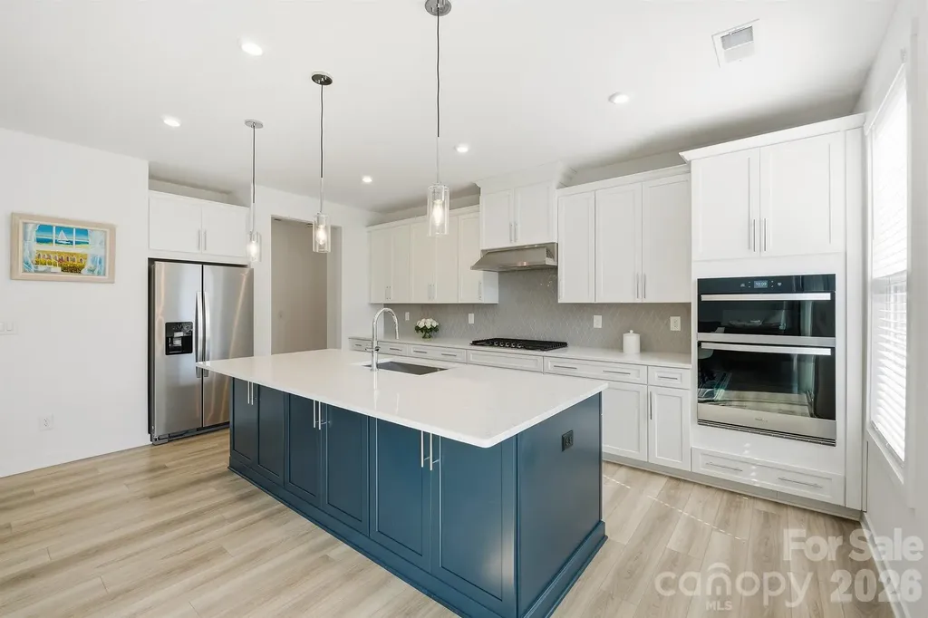 6018 Valehaven Place Charlotte NC 28269