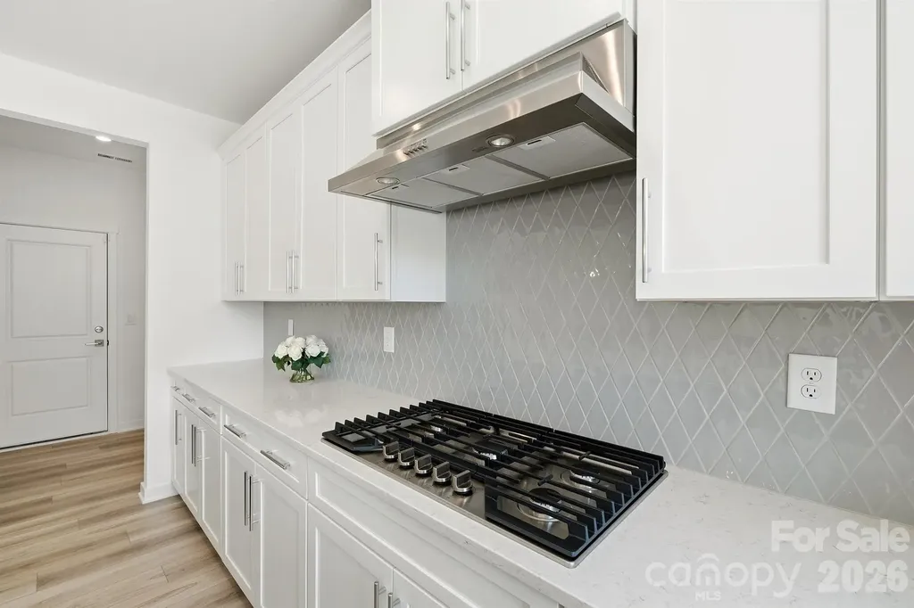 6018 Valehaven Place Charlotte NC 28269