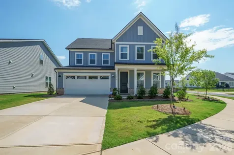 6018 Valehaven Place Charlotte NC 28269