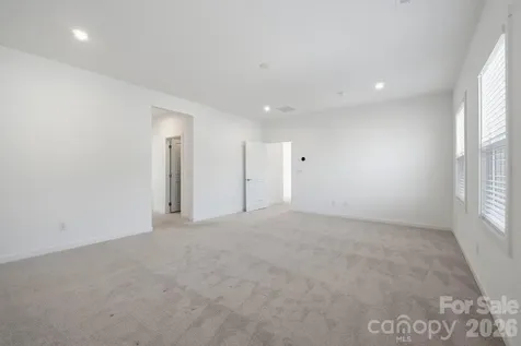 6018 Valehaven Place Charlotte NC 28269