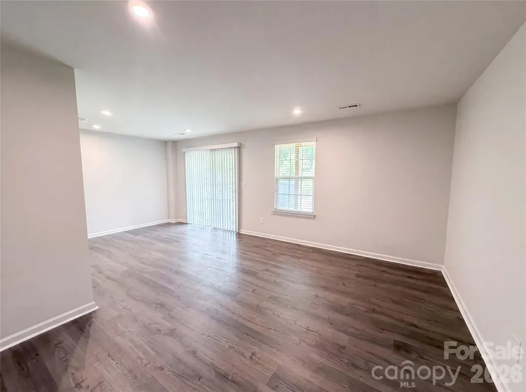 2037 Autumn Cyprus Avenue Gastonia NC 28054