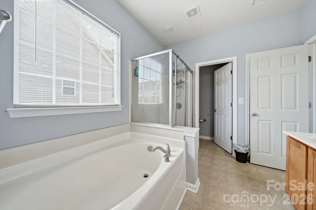 10111 Trailmoor Road Charlotte NC 28278