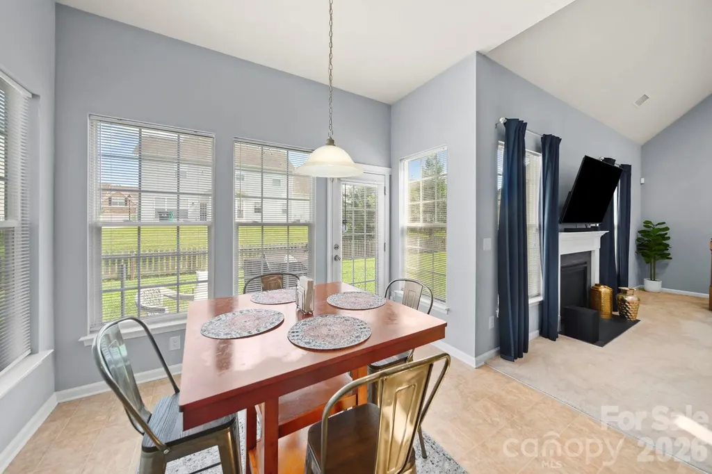 10111 Trailmoor Road Charlotte NC 28278