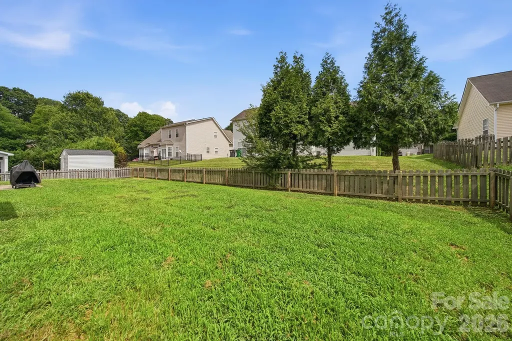 10111 Trailmoor Road Charlotte NC 28278