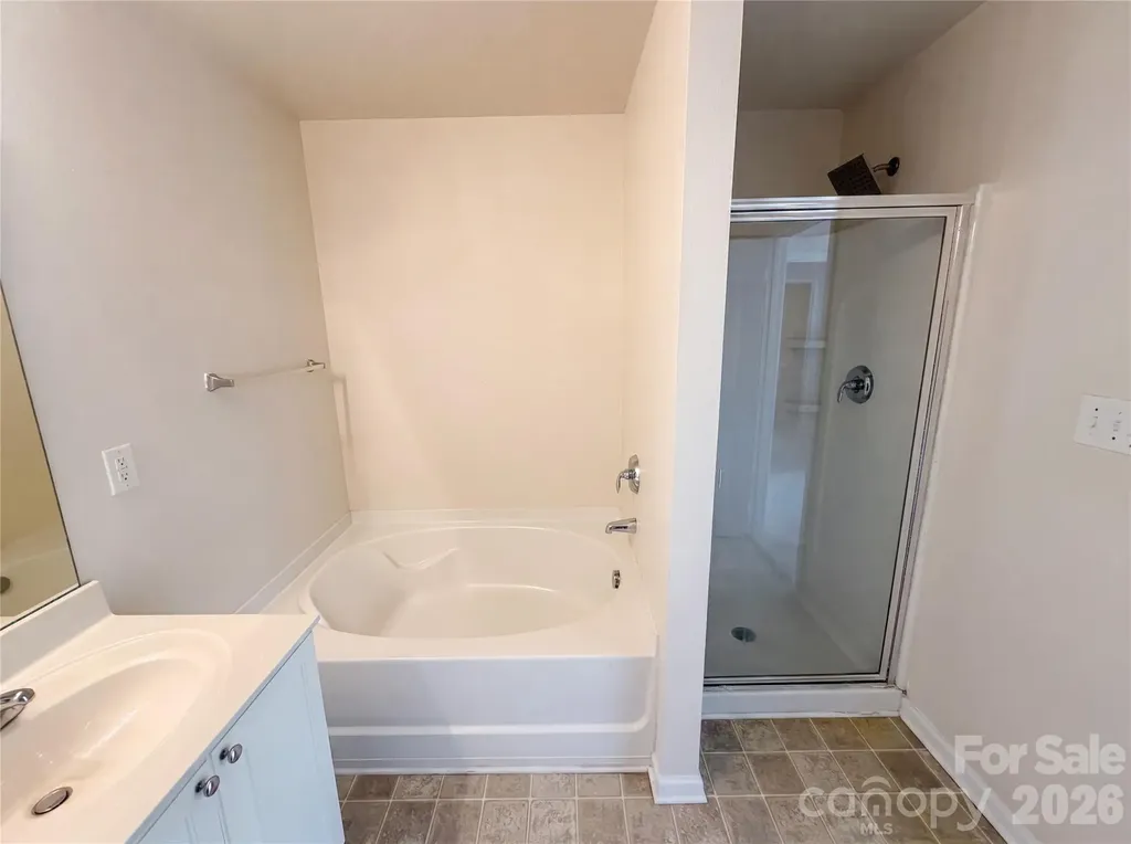 1131 Jordans Pond Lane Charlotte NC 28214