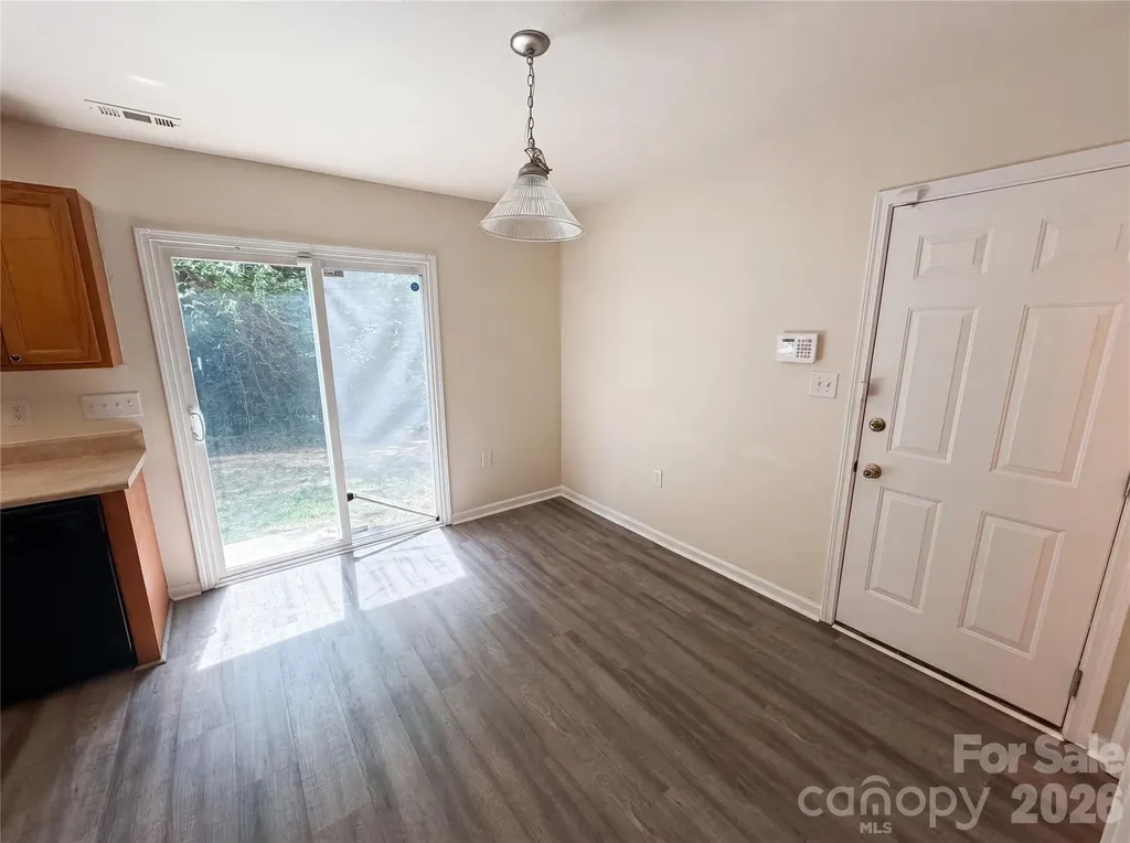 1131 Jordans Pond Lane Charlotte NC 28214