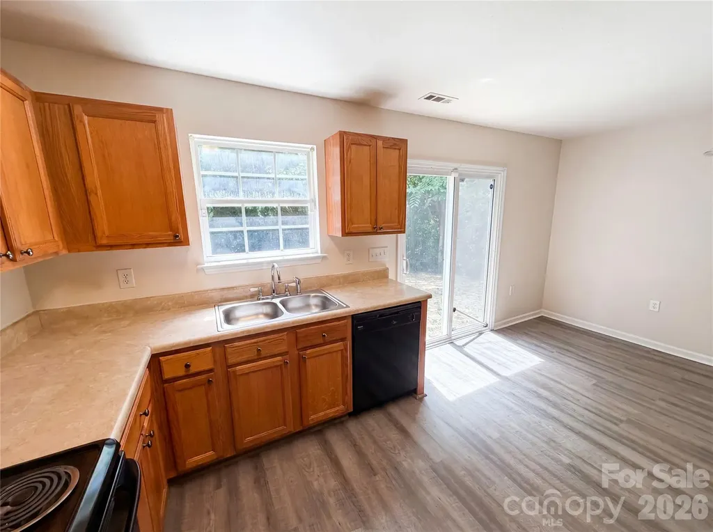 1131 Jordans Pond Lane Charlotte NC 28214