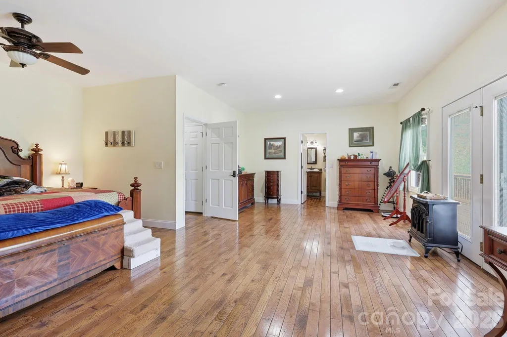 409 Tall Timbers Lane Waynesville NC 28785
