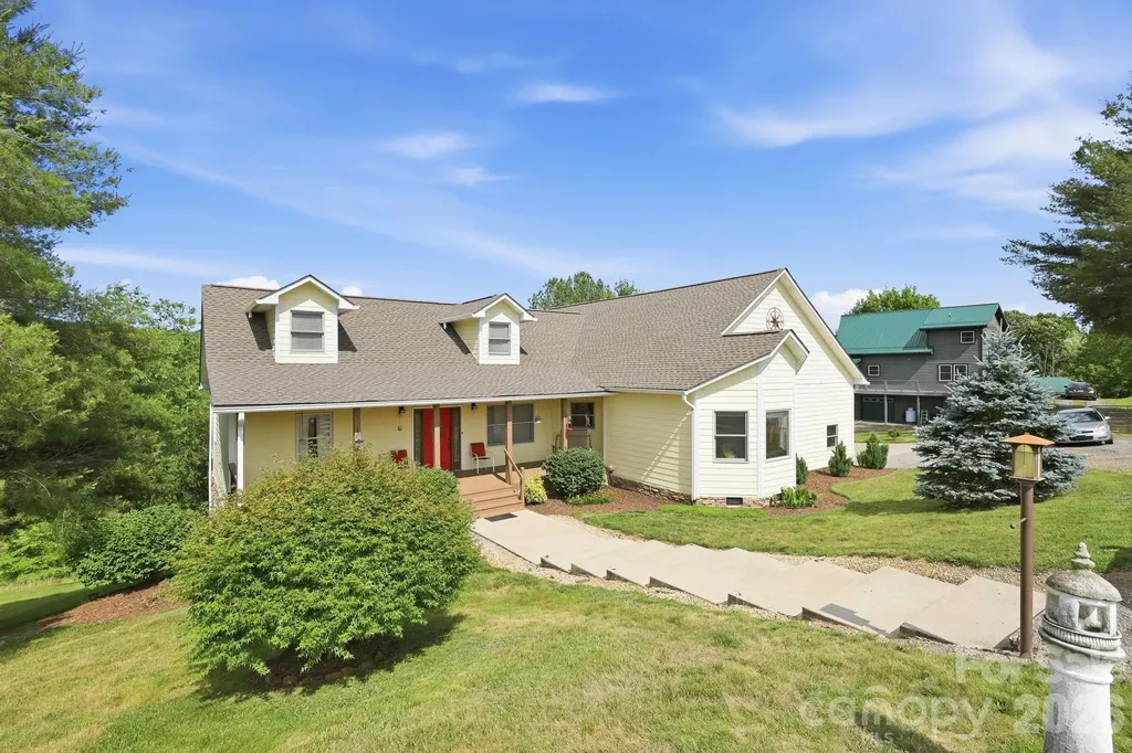 409 Tall Timbers Lane Waynesville NC 28785