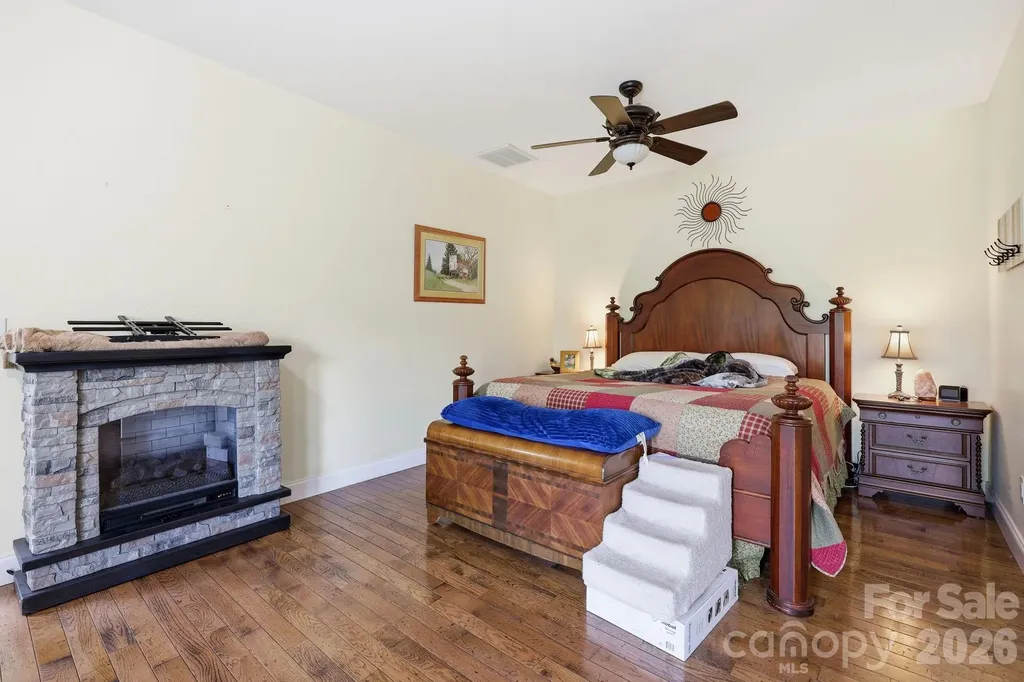409 Tall Timbers Lane Waynesville NC 28785