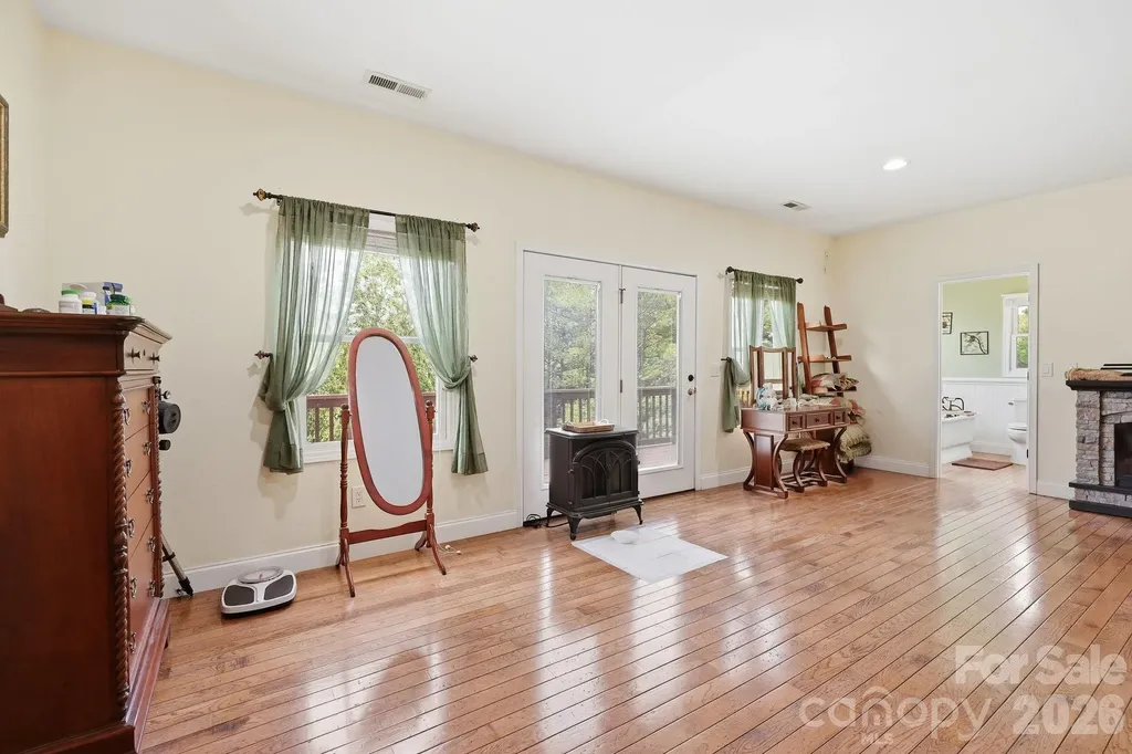 409 Tall Timbers Lane Waynesville NC 28785
