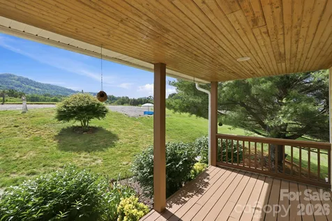 409 Tall Timbers Lane Waynesville NC 28785