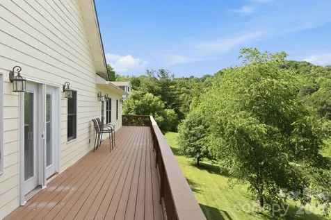 409 Tall Timbers Lane Waynesville NC 28785